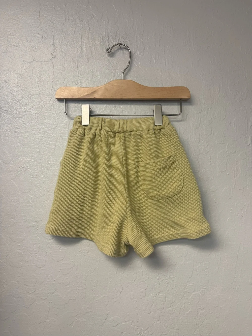 $18 ADD ON‎ junie grey green neutral waffle shorts 3-4Y zara h&m